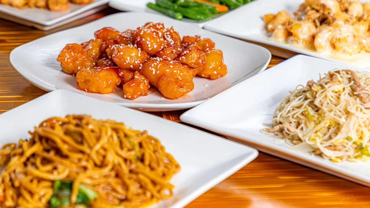 Ten Frozen Chinese Dinners That Outshine Delivery, Shoppers Say