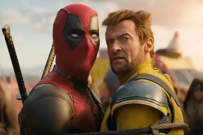 Deadpool Returns as Supporting Character, Reynolds Says He Has Material