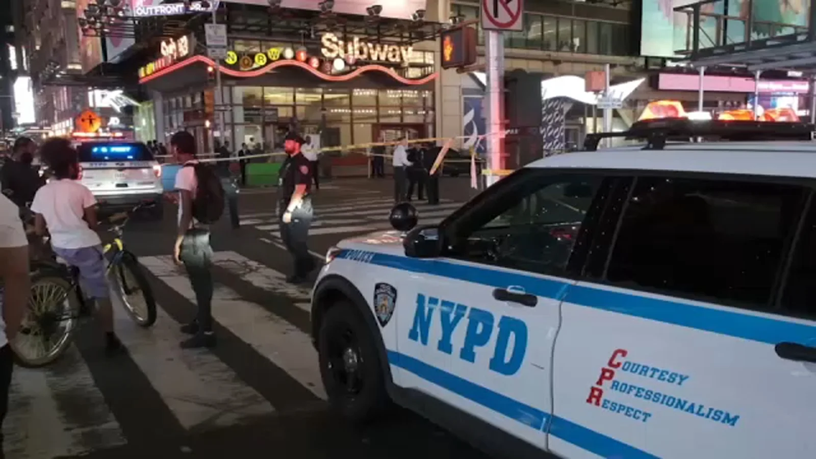 Times Square Shooting Leaves Three Teens Injured