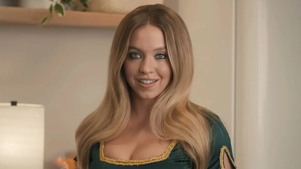 Sydney Sweeney Teases Blonde Diana Prince Look for Wonder Woman