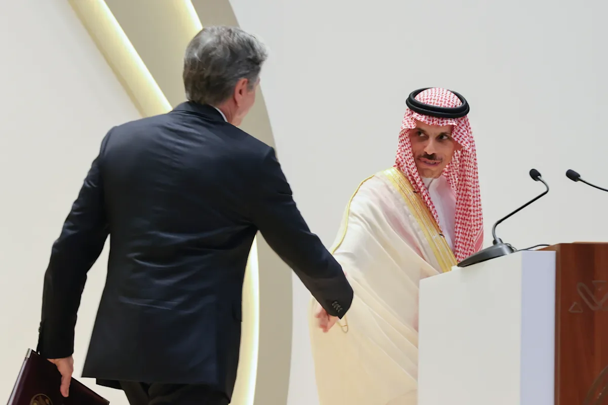 Saudi Arabia seeks US nuclear aid amidst coalition efforts against terrorism.
