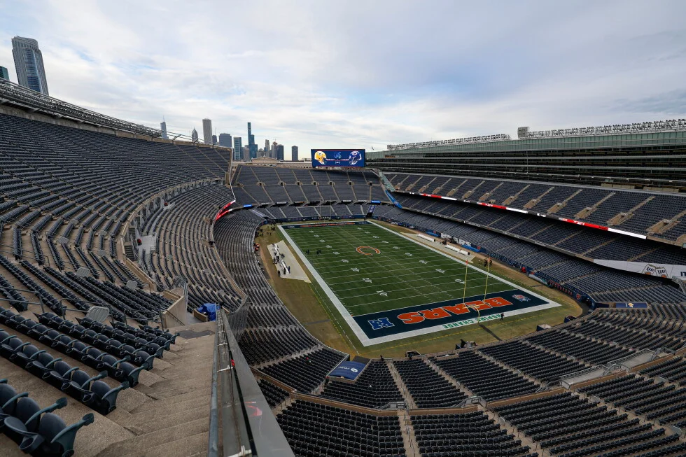 Bears press on with Soldier Field plan as Illinois incentive talks linger