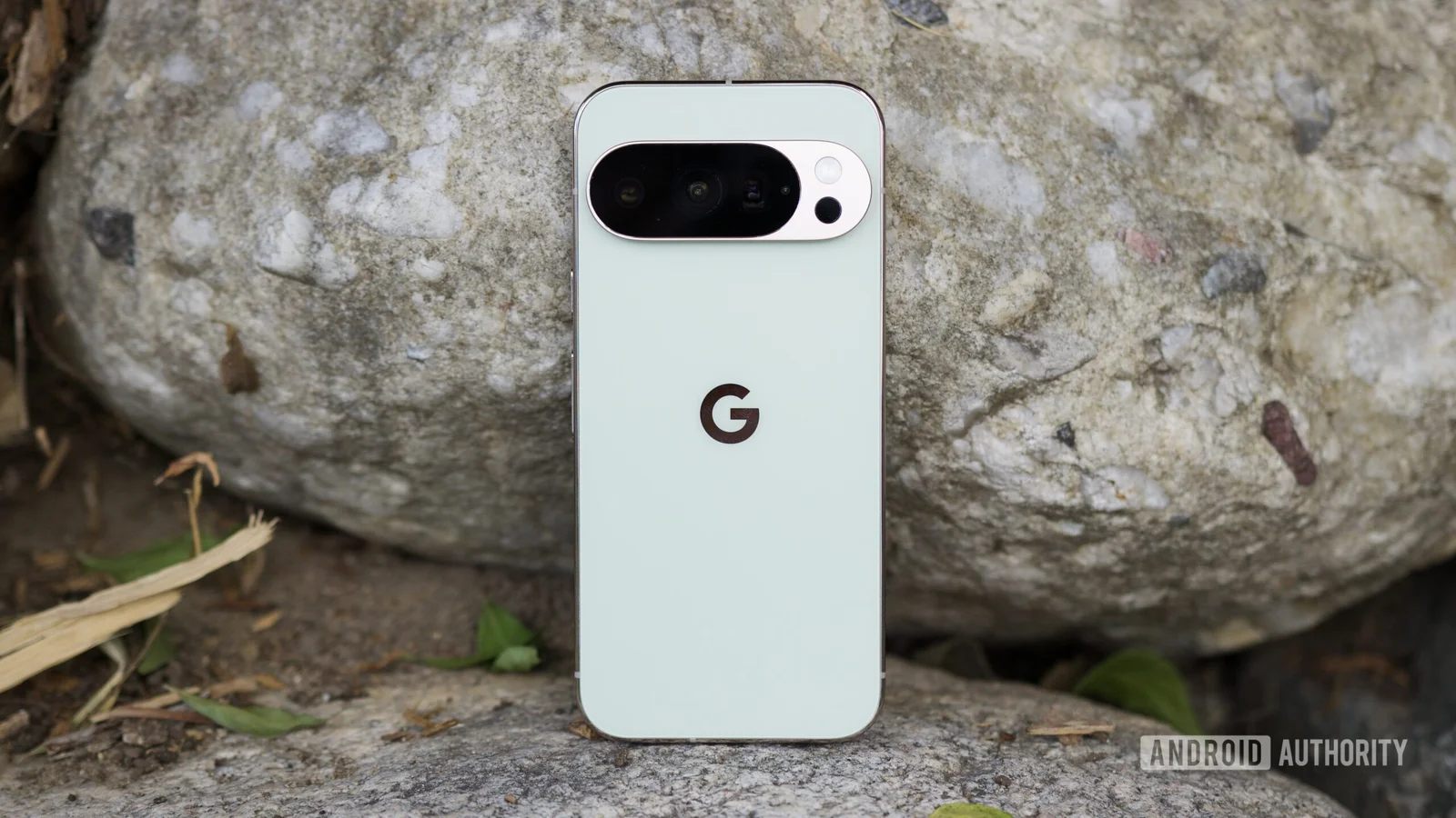 Three persistent Pixel 10 Pro flaws that finally pushed me to switch
