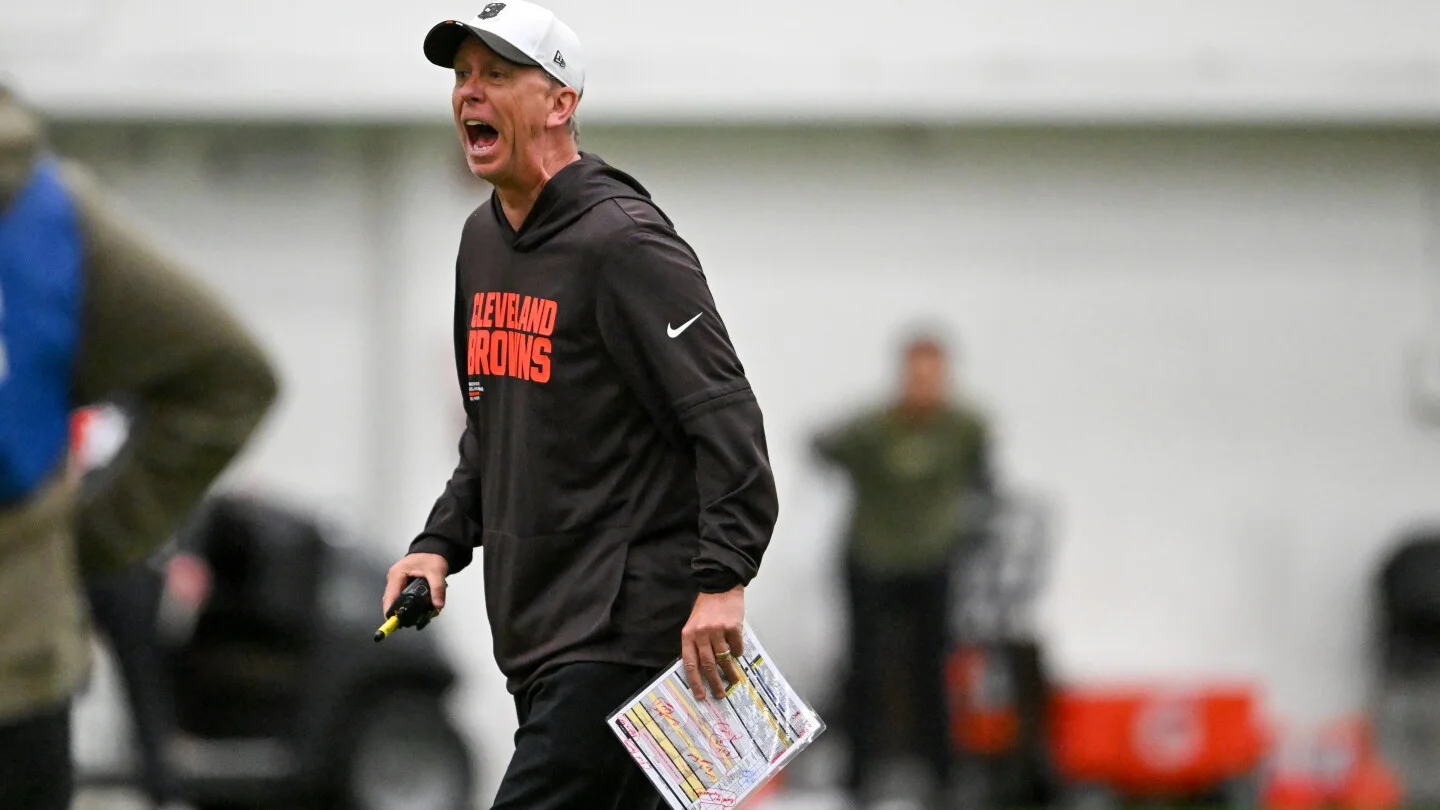 Monken slams Browns QBs for 'embarrassing' OTA interceptions