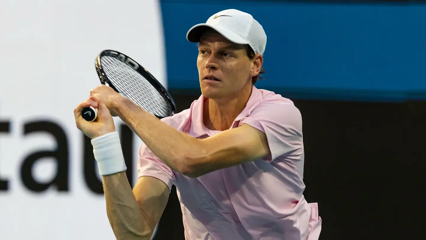 Sinner's Solo Bid at Roland Garros 2026