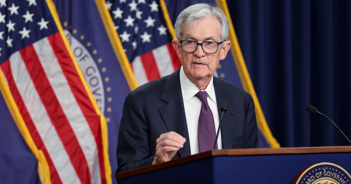 Fed to Hold Rates as Powell’s Farewell Chair Meeting Arrives, Warsh Nomination Advances