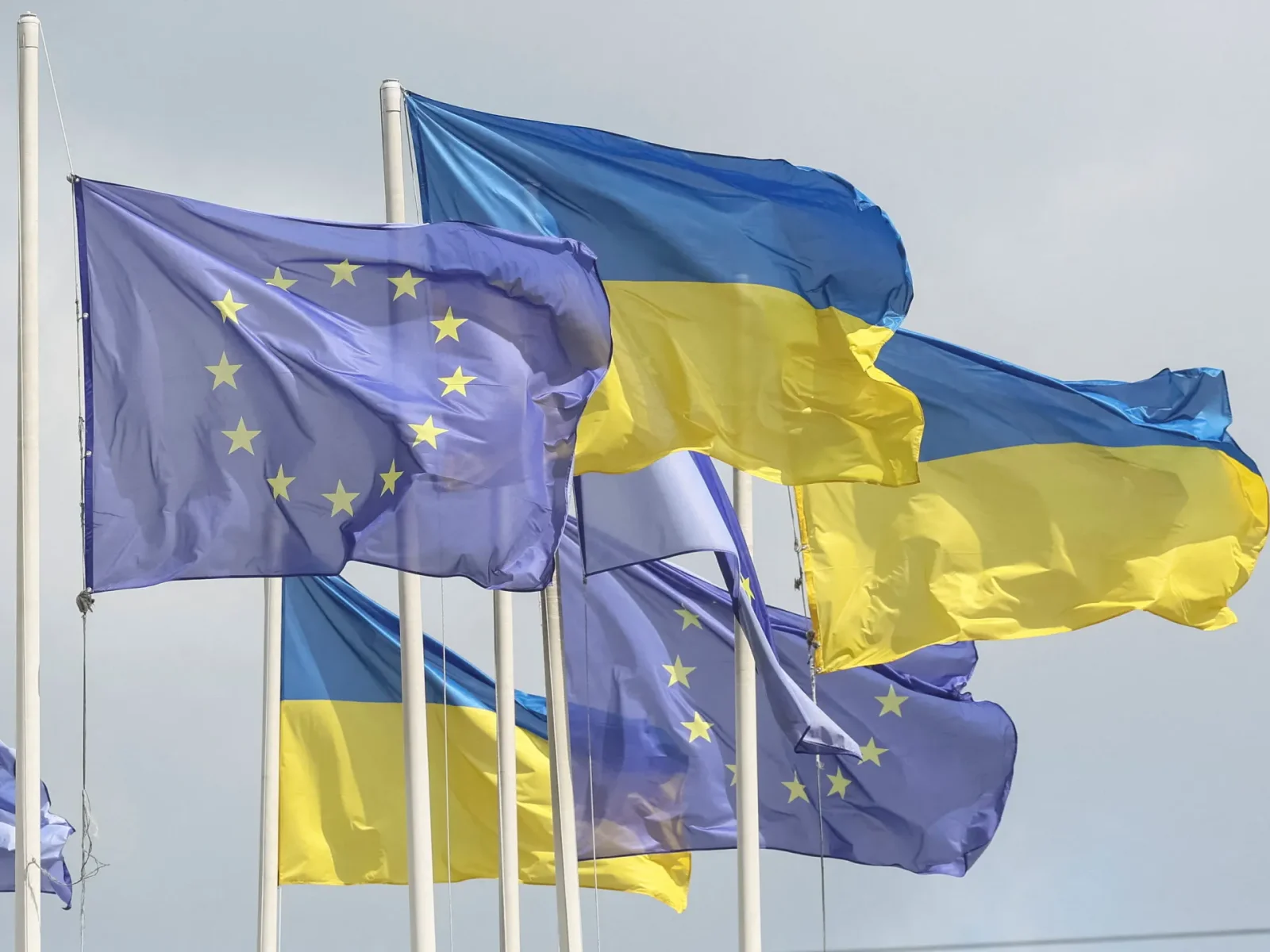 EU opens formal accession track for Ukraine and Moldova