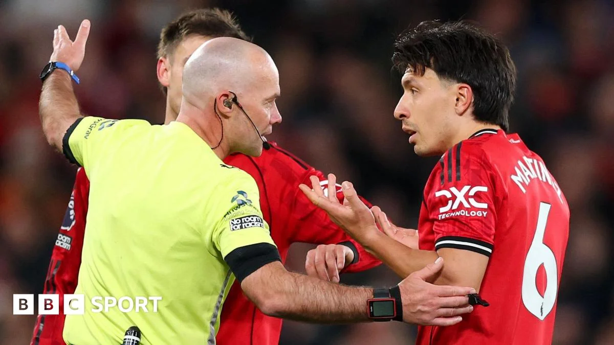 Hair-pull red card shocks United as Martinez is sent off against Leeds