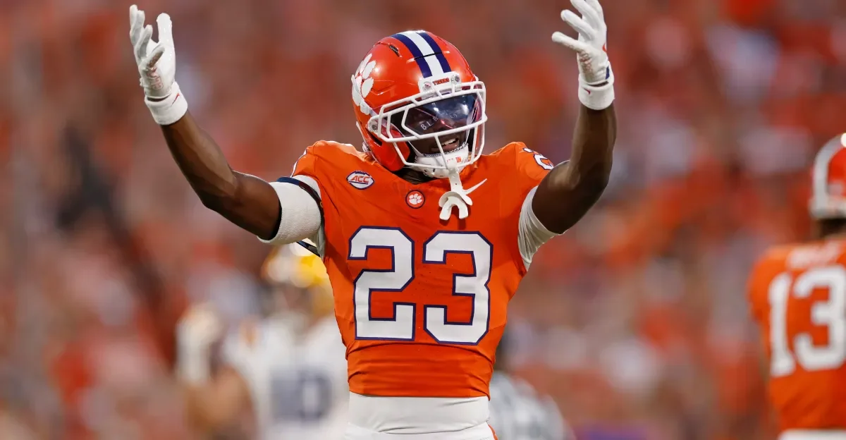 Detroit Lions 2027 Mock Draft: Early Picks Focus on O-Line, Edge, and Secondary