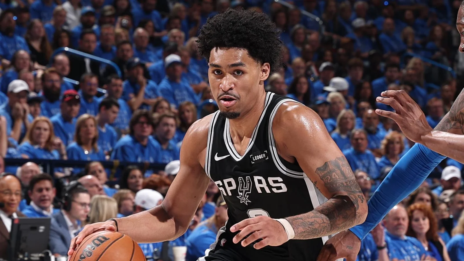 Adductor MRI Sparks Game-Time Decisions for Spurs’ Harper and Fox in Game 3