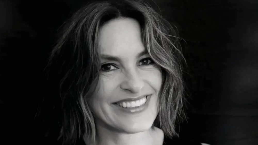 Hargitay to Helm the Emmys, First Female Host in 15 Years