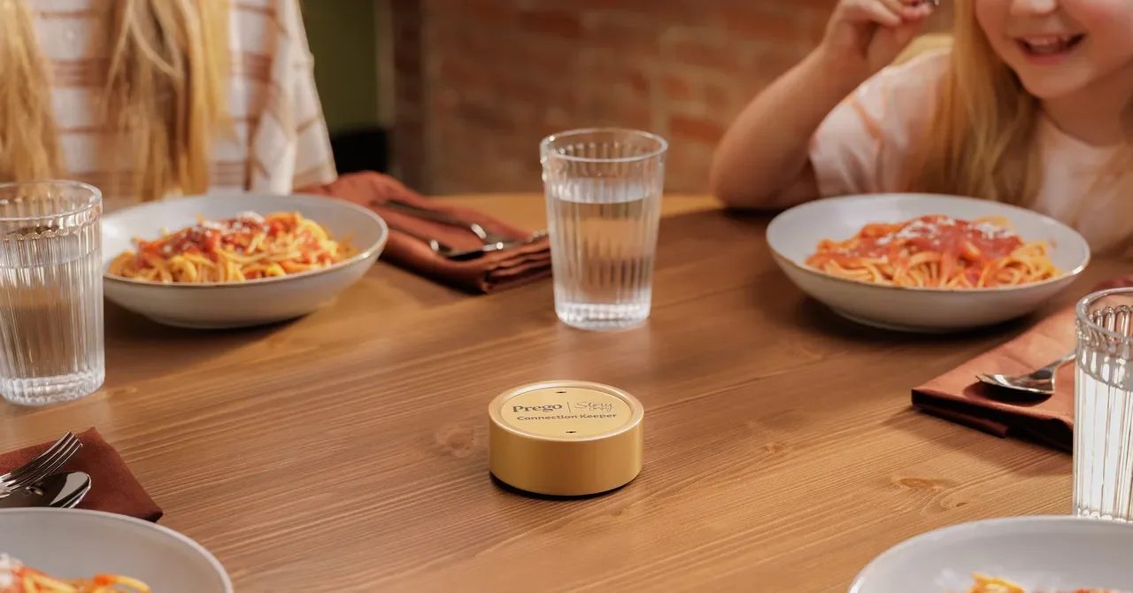 Prego's Tabletop Recorder Aims to Preserve Family Dinners