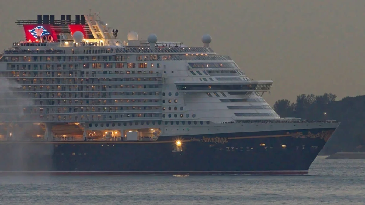 Disney Adventure Aborts Singapore Voyage After Brief Debut Night