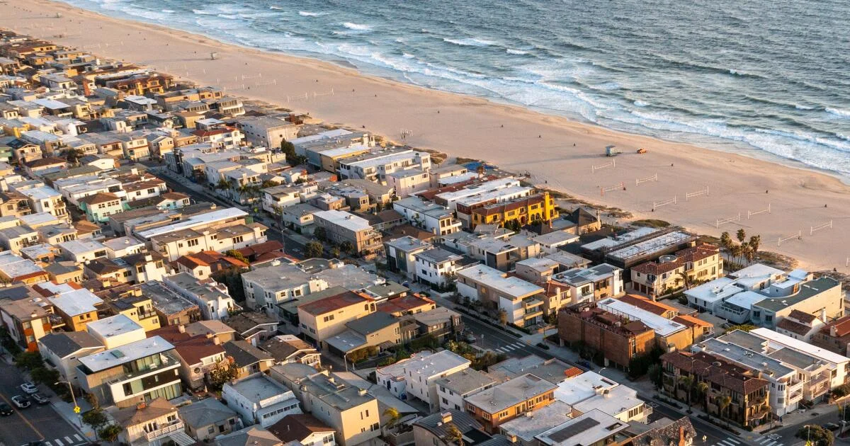 SpaceX IPO Triggers Southern California Luxury-Home Boom