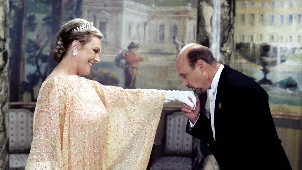 Julie Andrews Declines Princess Diaries 3, Says She's Retired From Acting