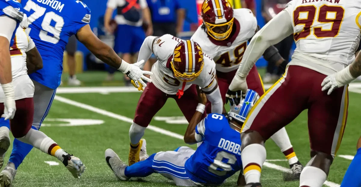 Defense drives Commanders in 17-13 preseason loss to Lions; Kaliakmanis shines in QB battle