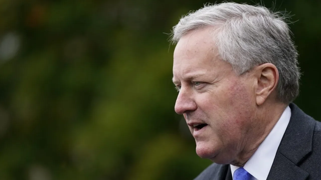 "Surprise Witness: Former Georgia DA Expresses Amazement at Mark Meadows Testimony"