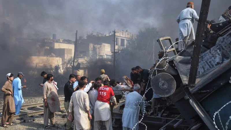 Quetta railway bombing leaves 23 dead and 71 injured as rescue ops continue