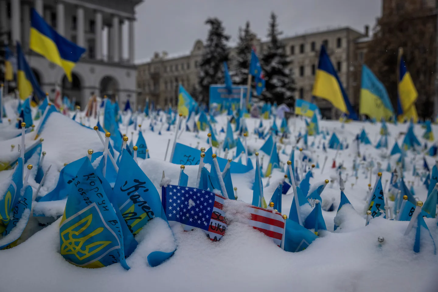 Republicans Divided on U.S. Aid to Ukraine, Poll Reveals