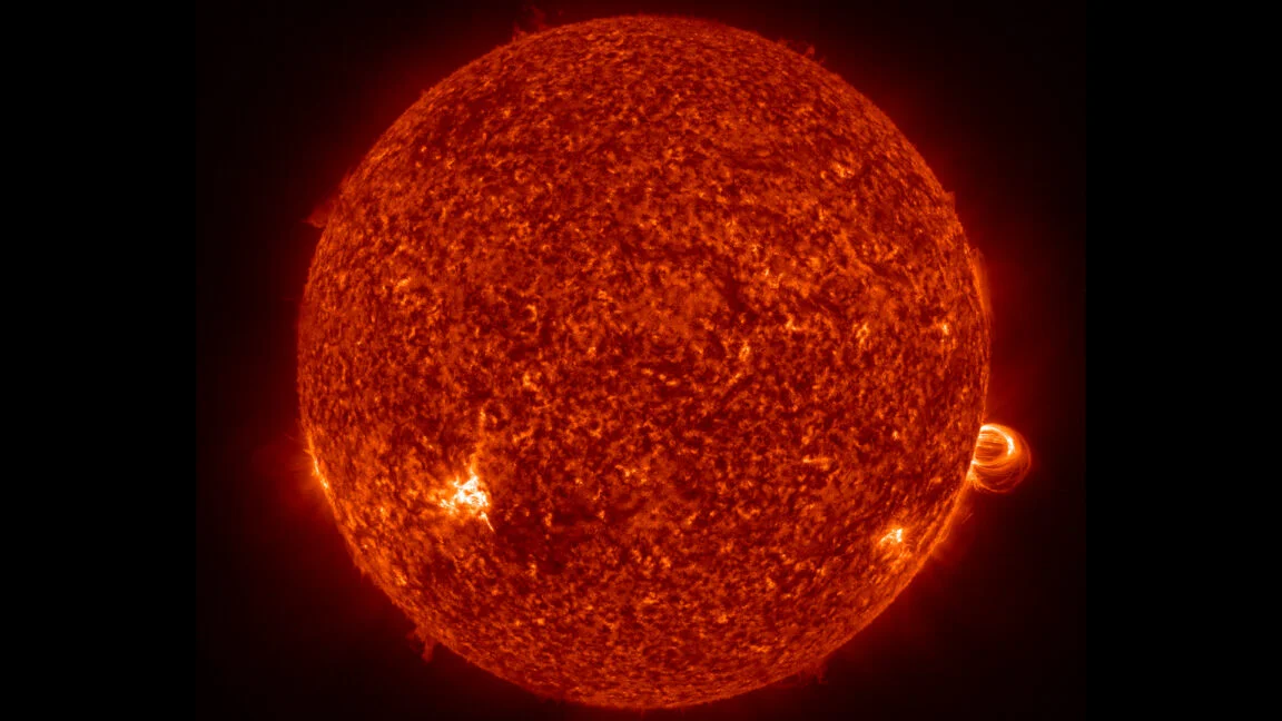 Earth’s extended life window: life could endure for nearly two billion more years as the Sun brightens