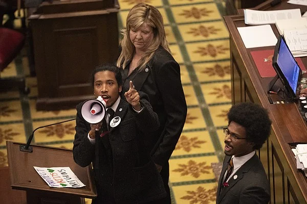 Tennessee Republicans push to remove Democrats over gun control protest.