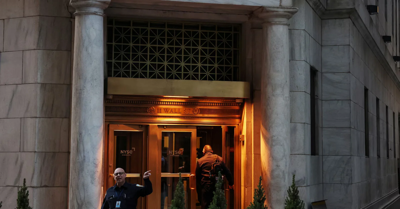 Wall Street Opens Lower Amid Rate-Cut Reassessment