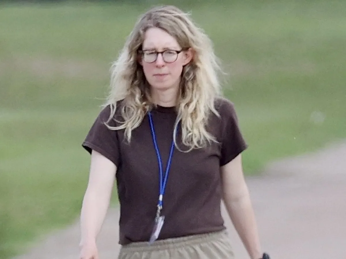 Elizabeth Holmes' First Prison Photo Surfaces in Texas