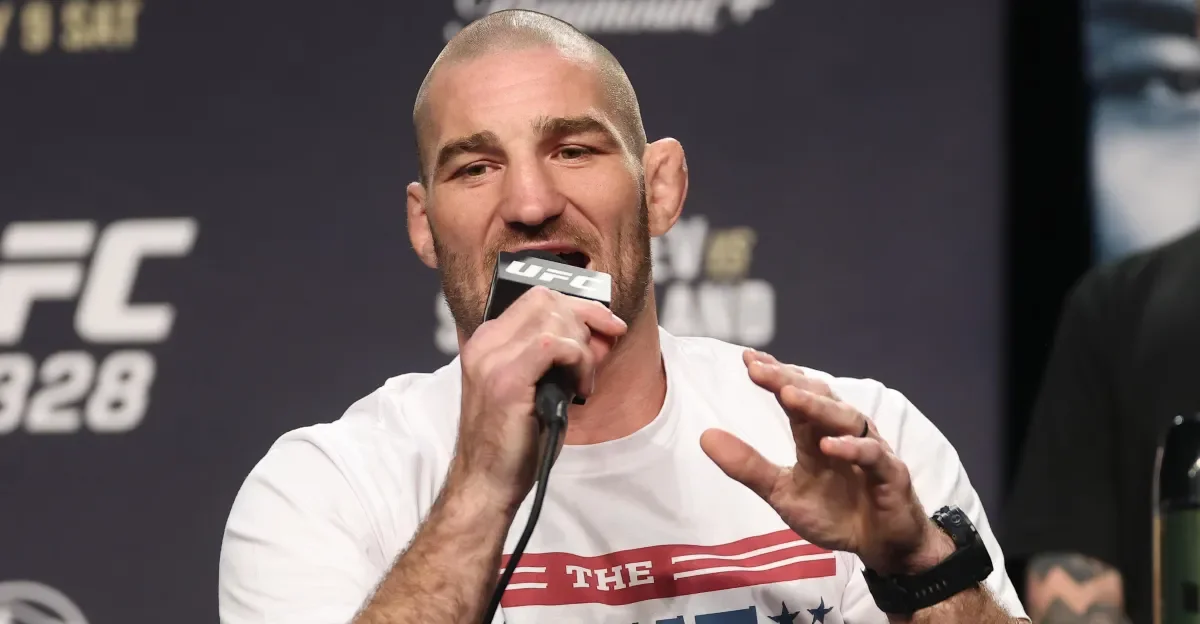 Strickland pivots to ally, urges Bud Light to back Dustin Poirier