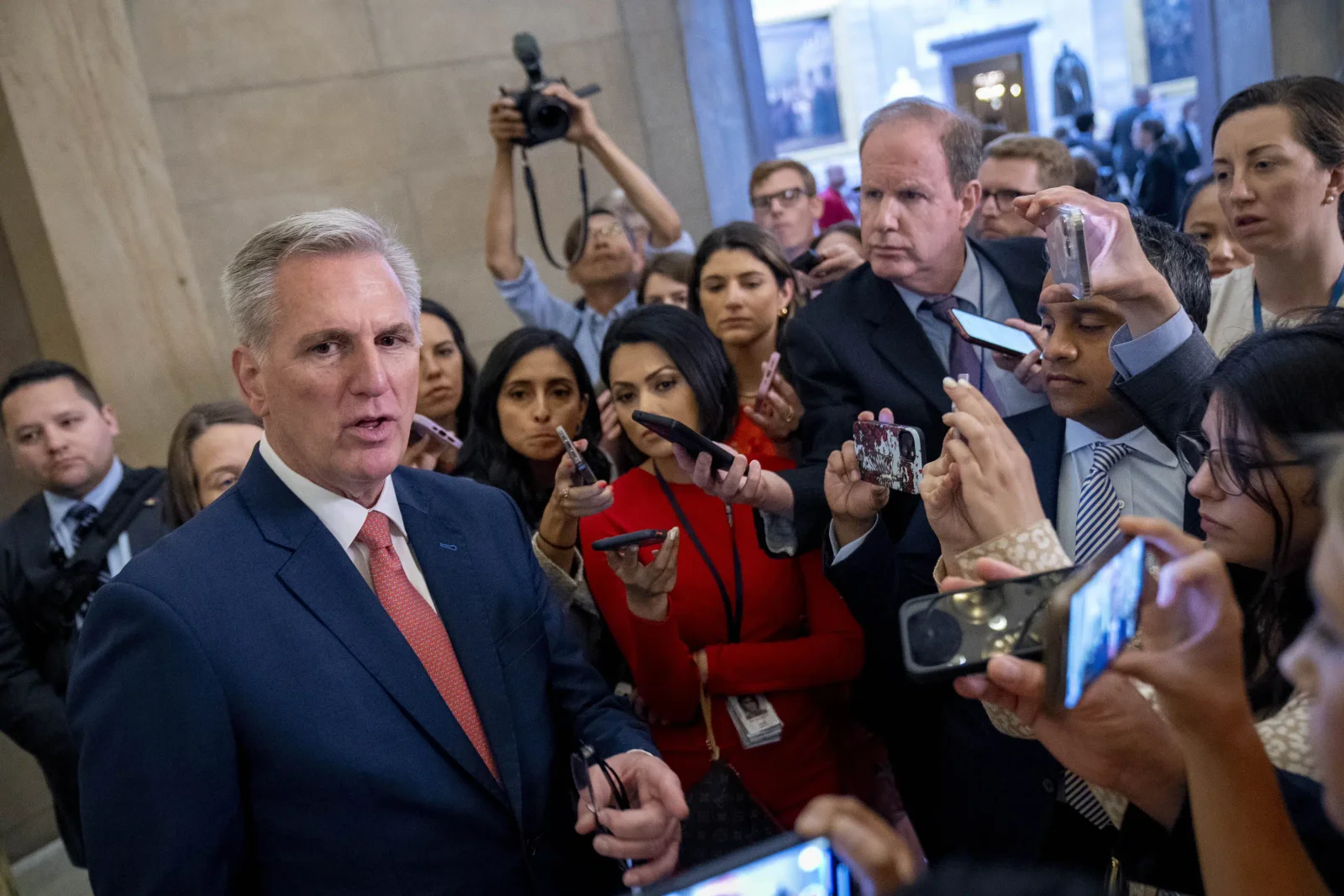 Conservative GOP House members cause gridlock over debt deal with Biden