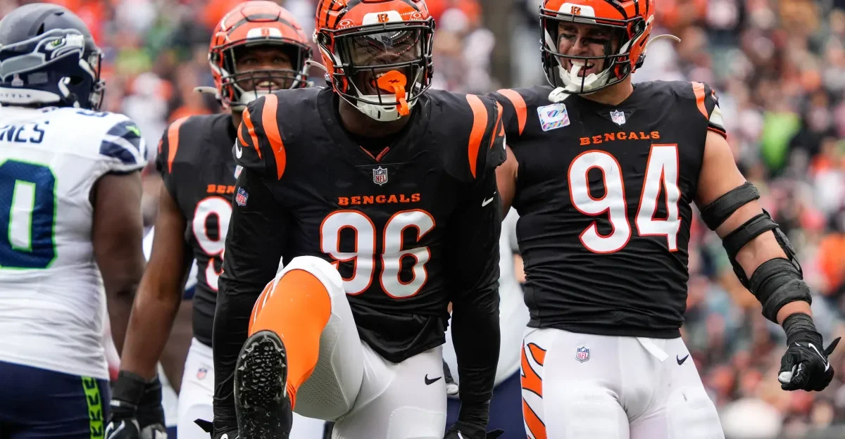 49ers bolster edge rush with Cam Sample as draft nears