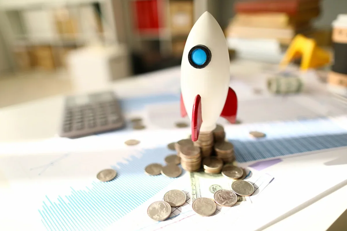 SpaceX IPO Lockup Promises Short-Term Gains for Insiders, Big Risks for Small Investors