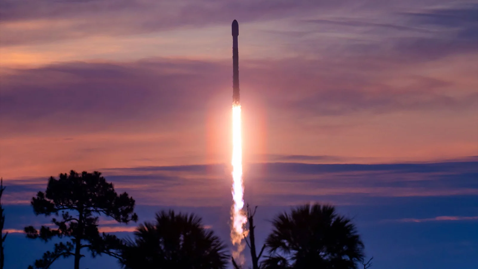 SpaceX hits 35th reuse milestone with Falcon 9 booster (video)