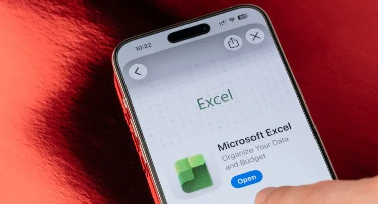 Microsoft’s MDASH AI Hunts Bugs, Nudges MSFT Higher