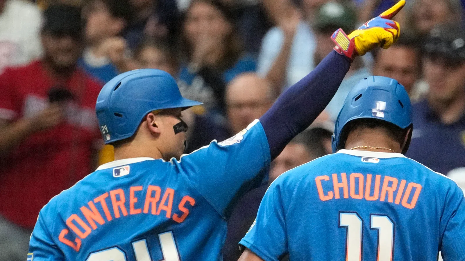 Brewers' Venezuelan stars carry home grief onto the field