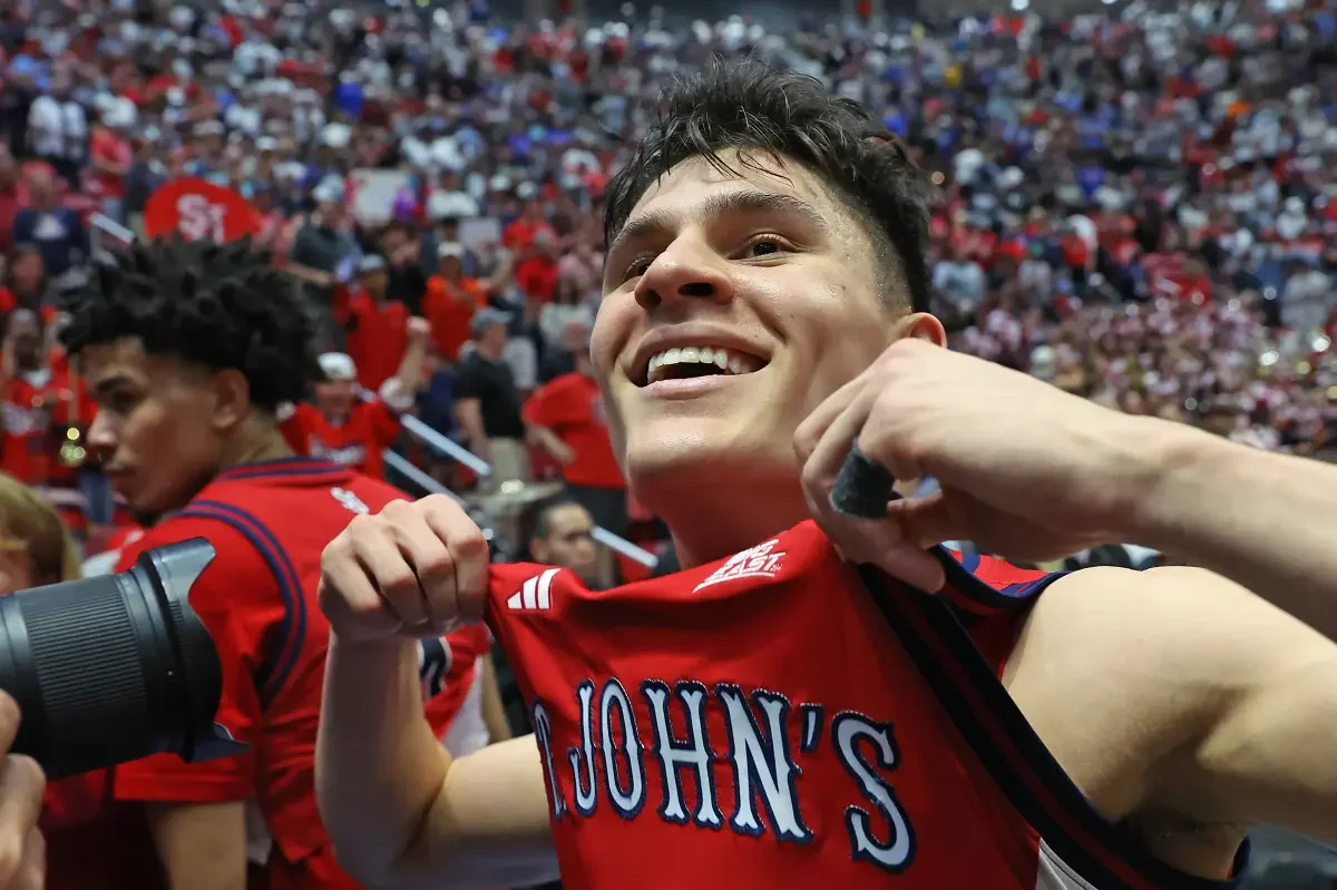 St. John's Darling enters transfer portal after NCAA run