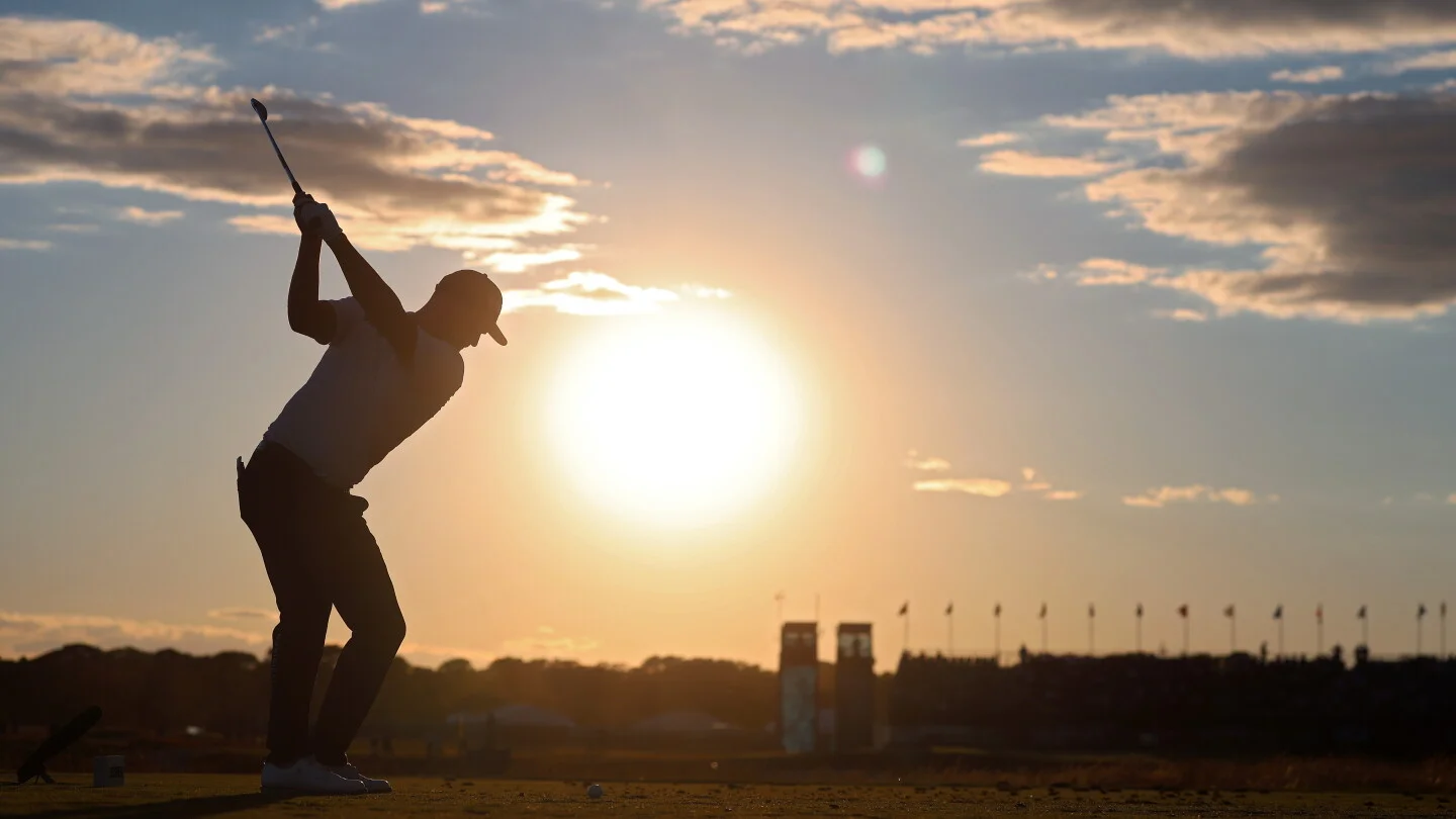 Clark Walks to U.S. Open Finale with Six-Shot Lead at Shinnecock