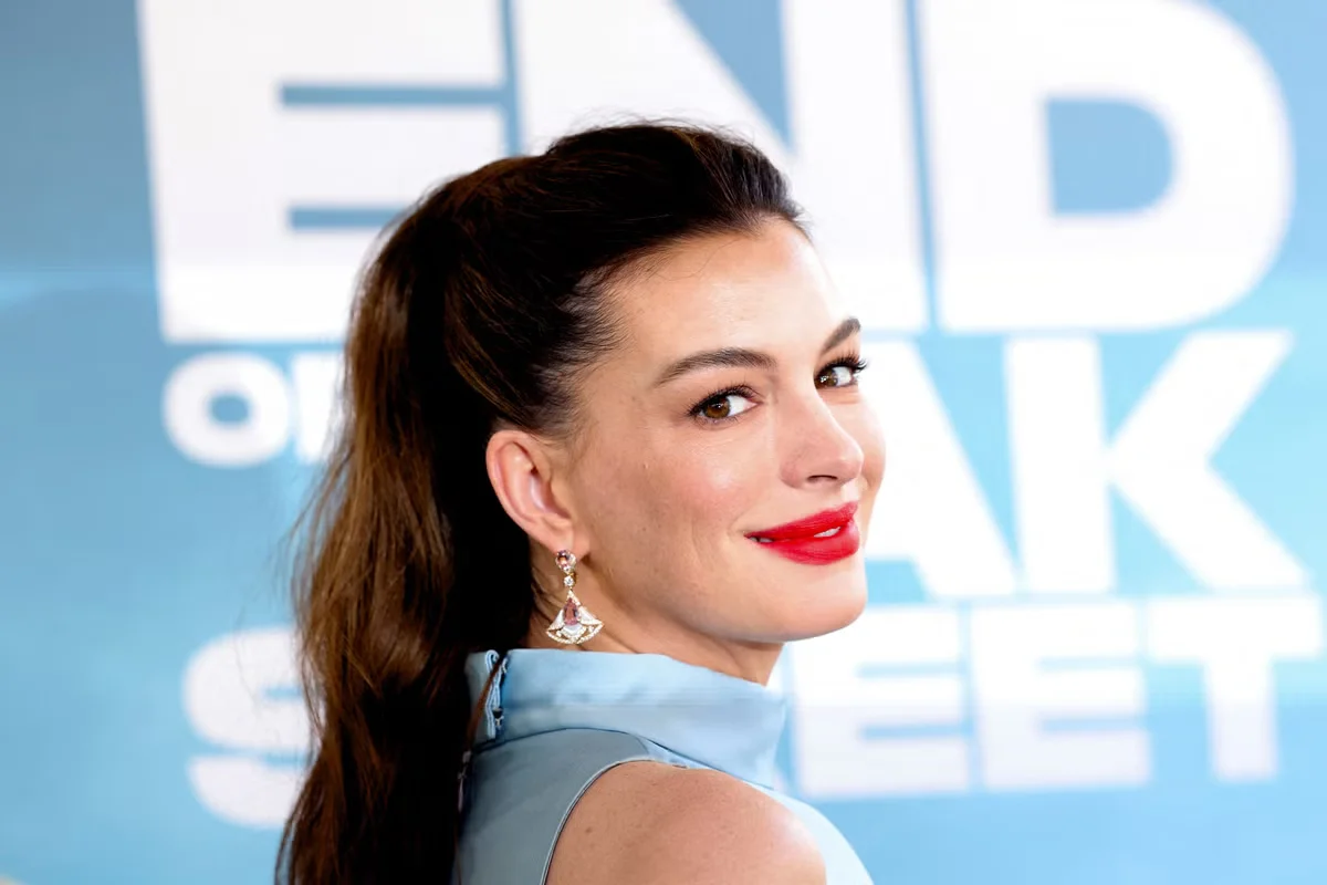 Anne Hathaway caps a blockbuster 2026 with a surprising flop