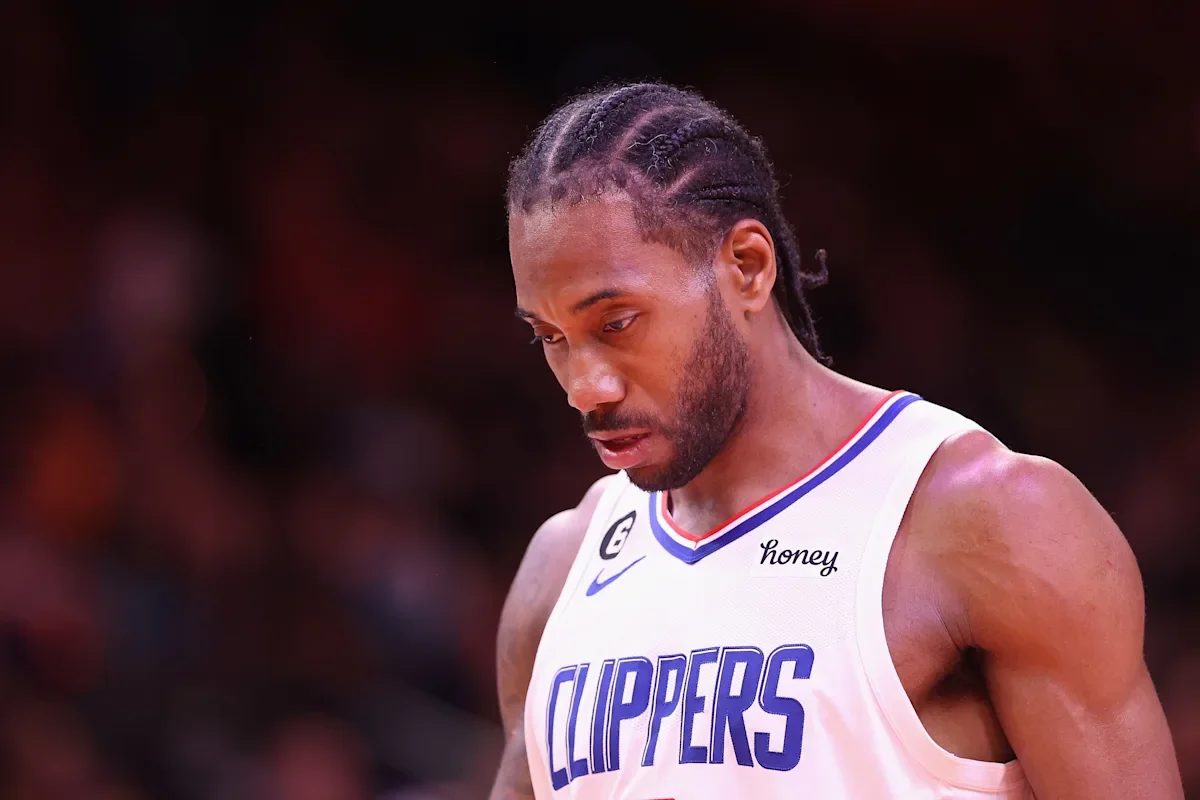 Kawhi Leonard's injury and Devin Booker's impressive performance in Suns' win over Clippers.