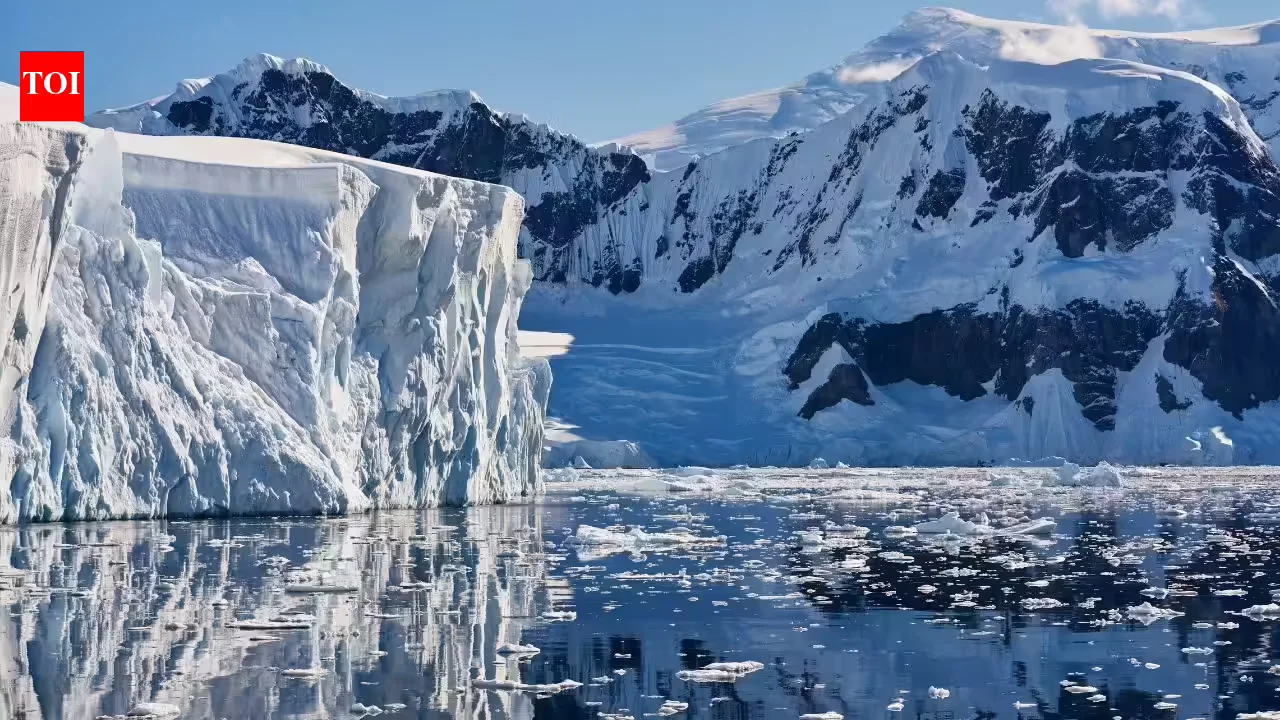 Hidden East Antarctic Fan-Shaped Basin Rewrites Gondwana's Breakup