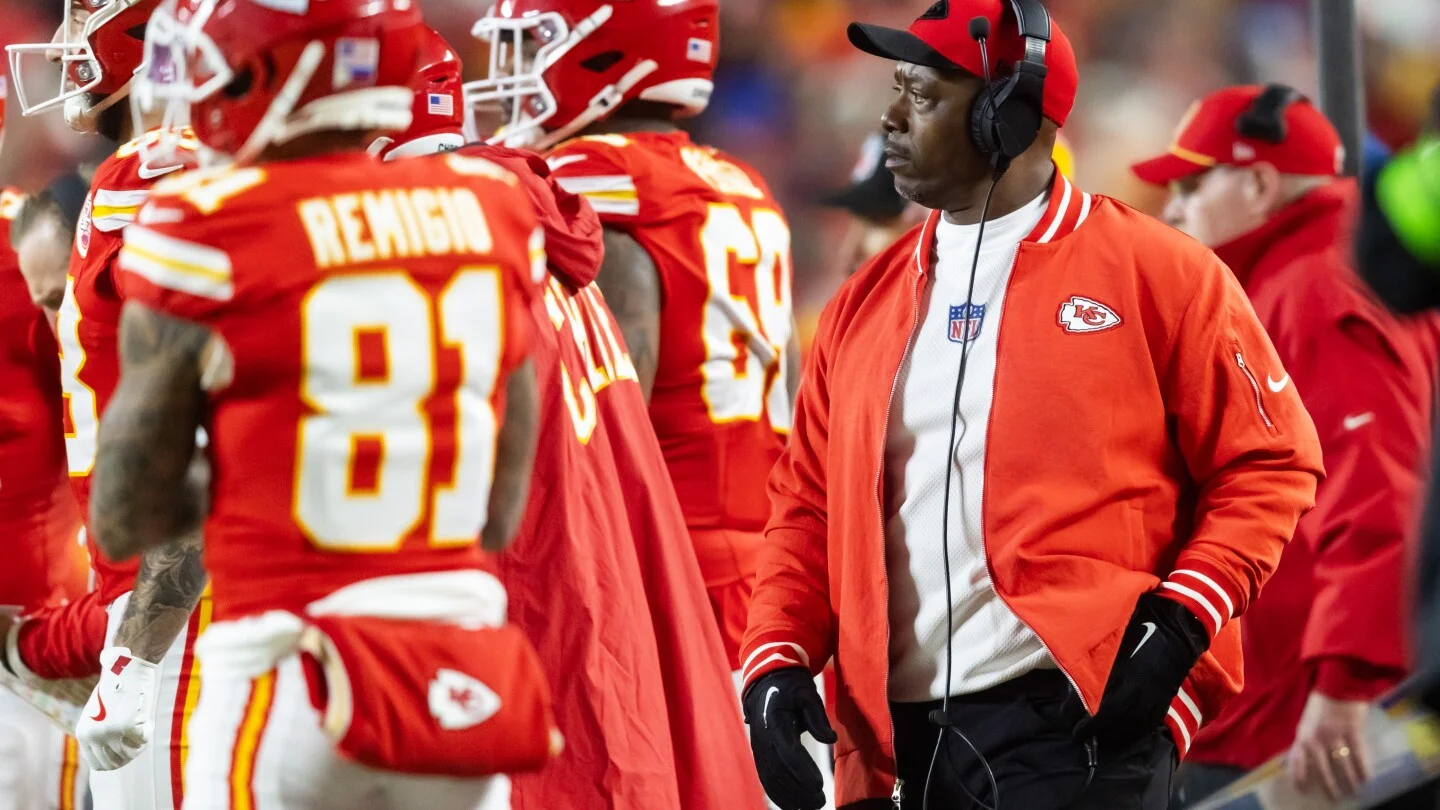 Chiefs DB Coach Dave Merritt Arrested on Domestic Battery Charge