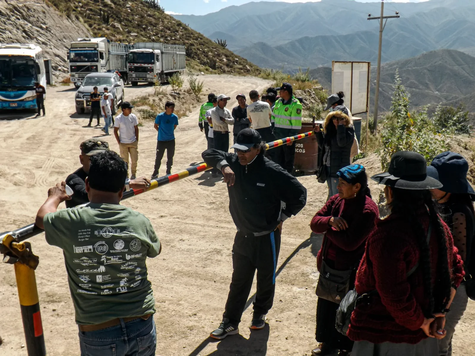 Deadly Fire Ravages Gold Mine in Peru, Killing 27 Workers.