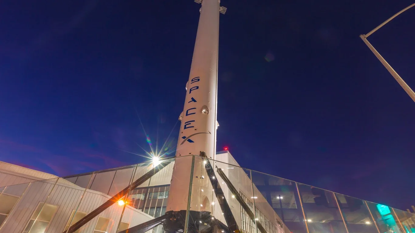 SpaceX IPO Frenzy Reveals a Hidden Leveraged-ETF Risk for Investors