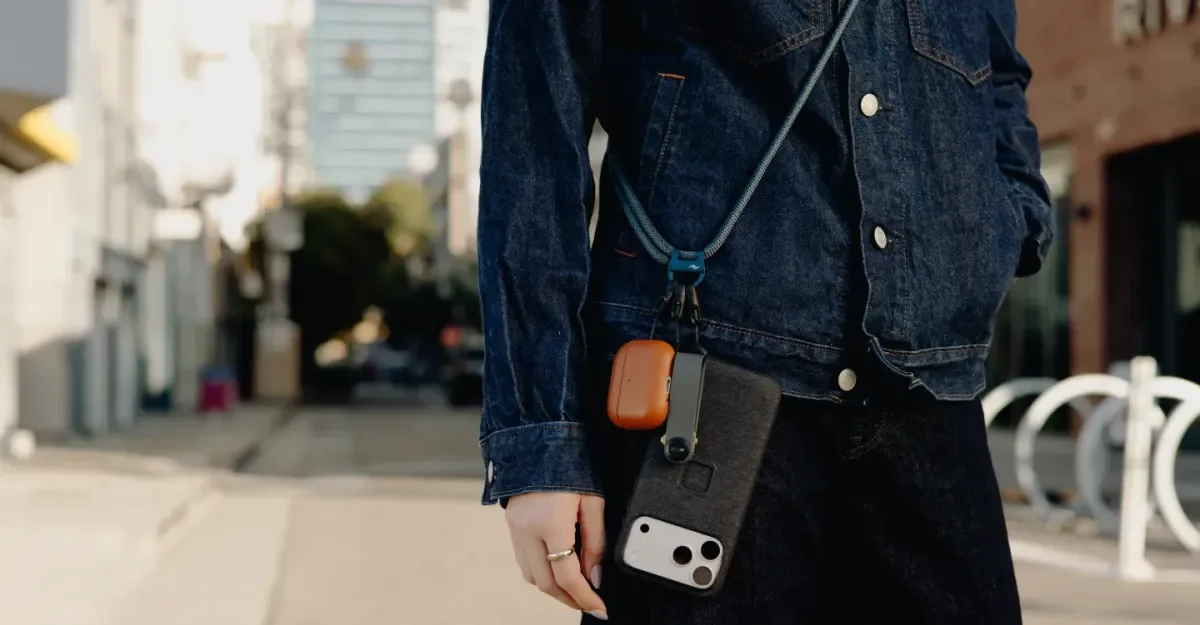 Crossbody phone strap: fashion statement or everyday upgrade?