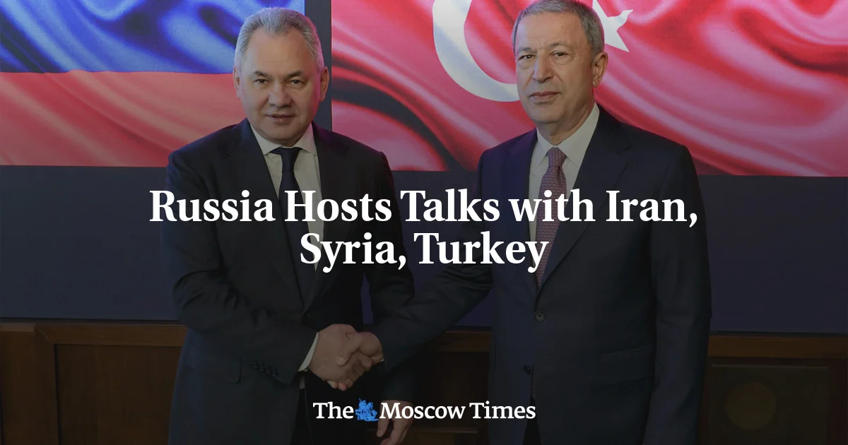 "Russia Facilitates Constructive Talks Between Turkey, Iran, and Syria"