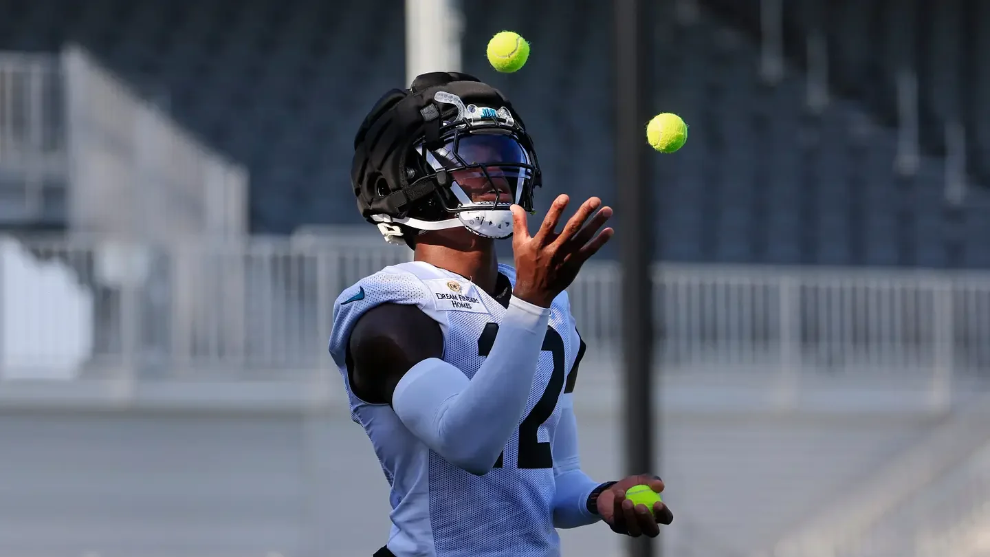 Jaguars Camp Notebook: Hunter on Defense, Etienne Exit Sparks Run-Game Makeover