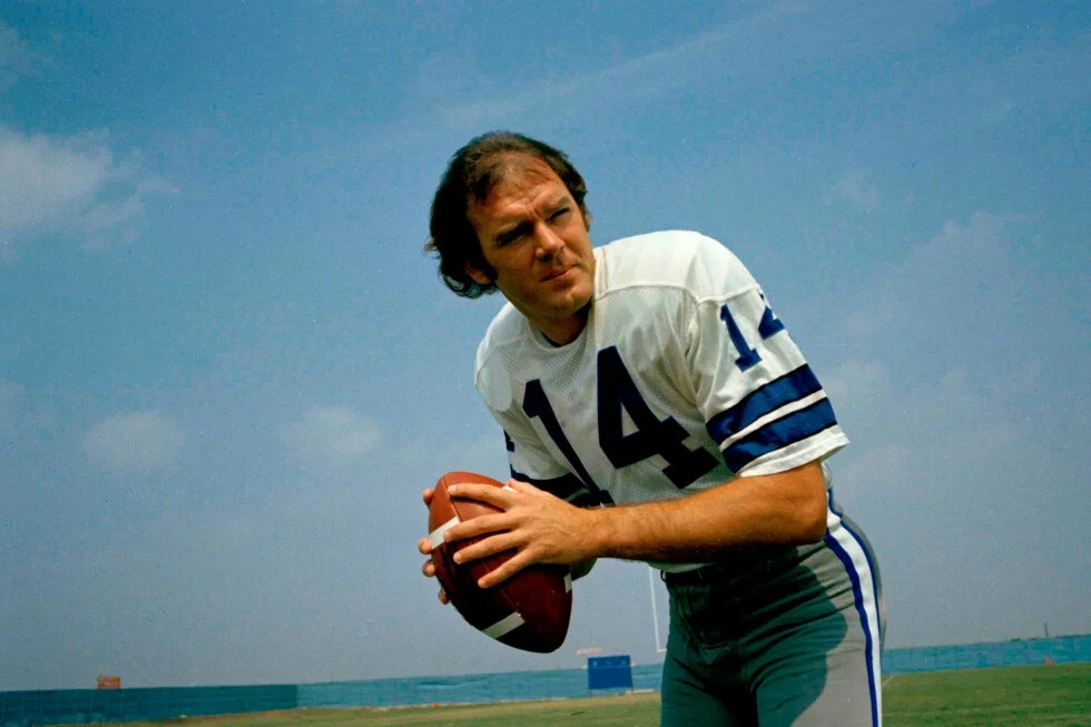 Craig Morton, two-team Super Bowl starter, dies at 83