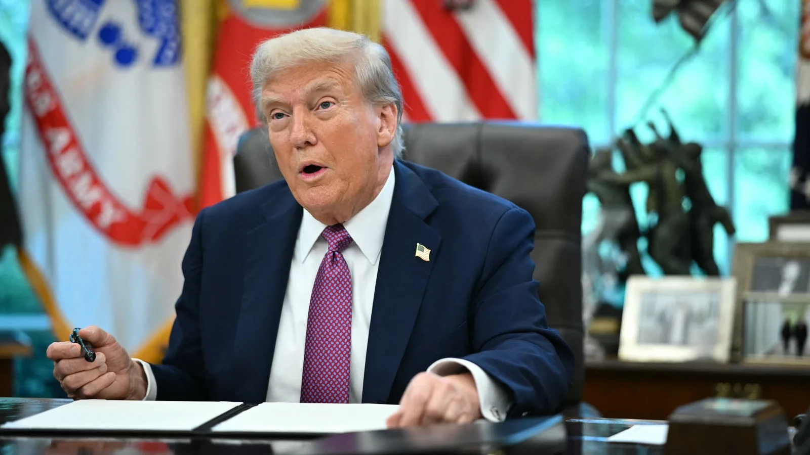 Trump pushes executive order to create universal retirement accounts for workers without employer plans