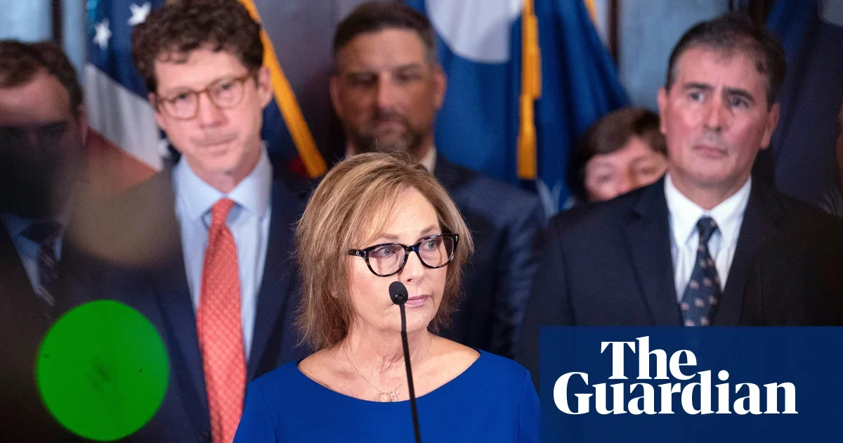 SC appoints Lindsey Graham’s sister to finish his Senate term, making history as the state’s first woman in the Senate