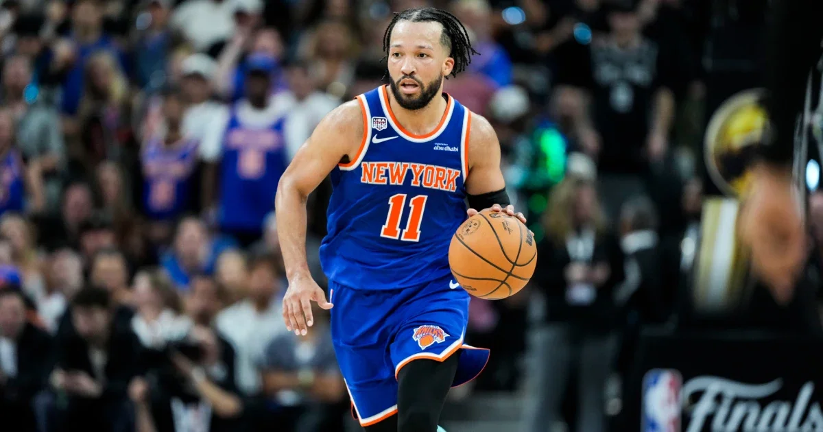 Brunson to Host SNL Season 52 Premiere After Knicks' Historic Title