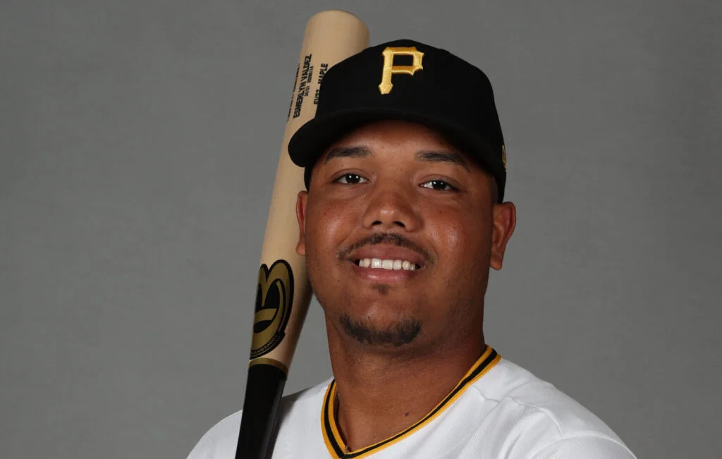Pirates Bring Up Prospect Esmerlyn Valdez for MLB Debut